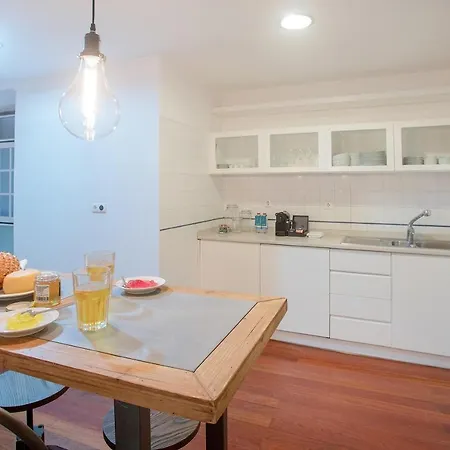 Baixa Historical Duplex Apartment Lisbon