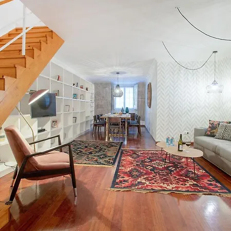 Baixa Historical Duplex Apartment
